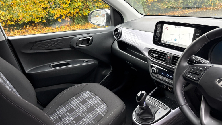 Hyundai i10 1.0 [63] Premium 5dr Auto [Nav] Petrol Hatchback